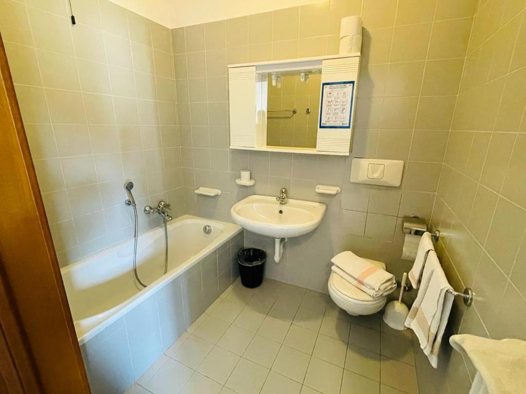 Foresteria Miramonti Affittacamere Fiavè Zimmer foto